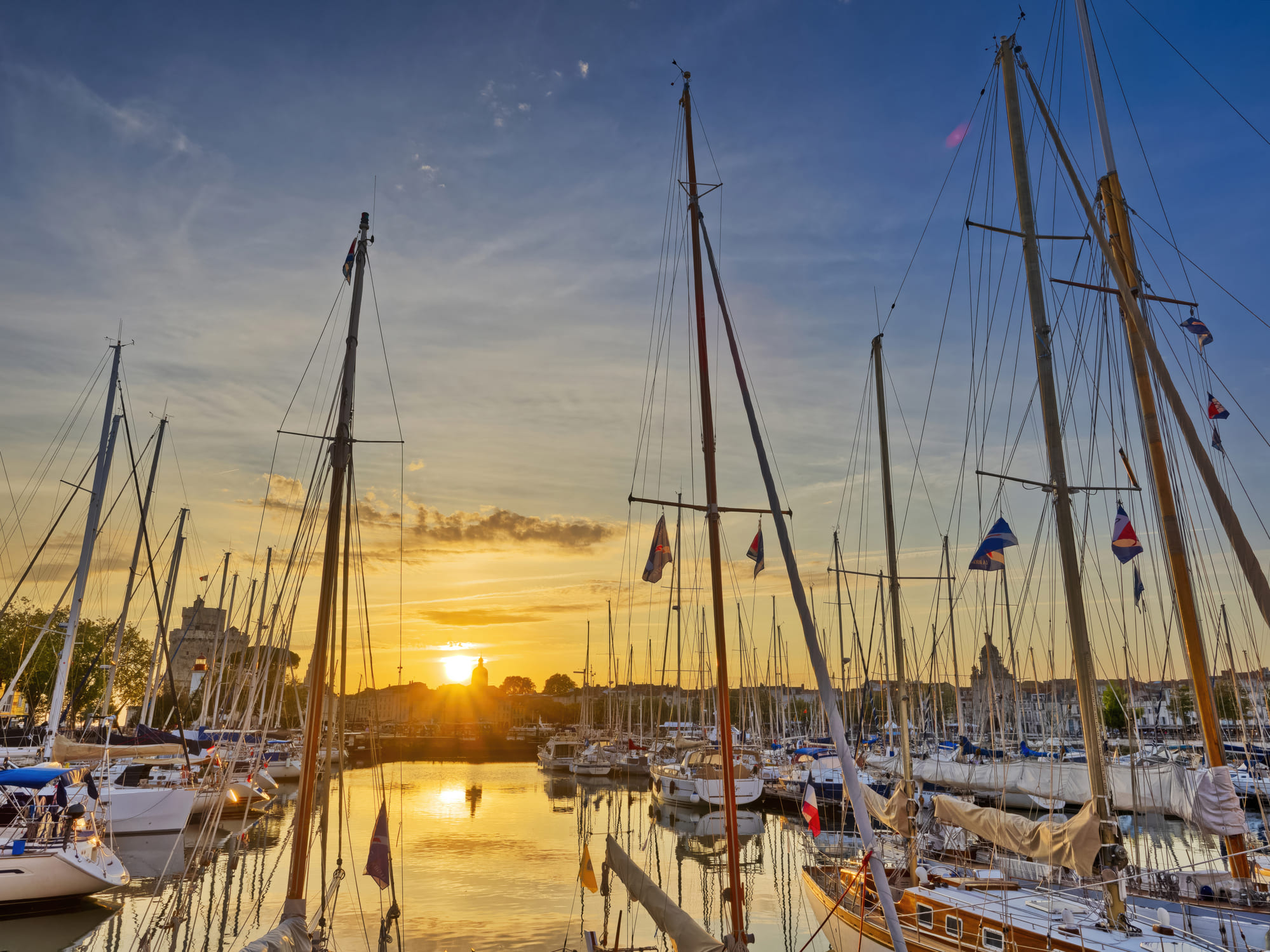 vue bateaux voiliers port de la rochelle