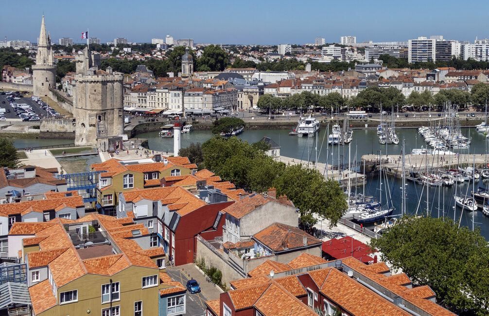 vue panoramique sur le port de la rochelle