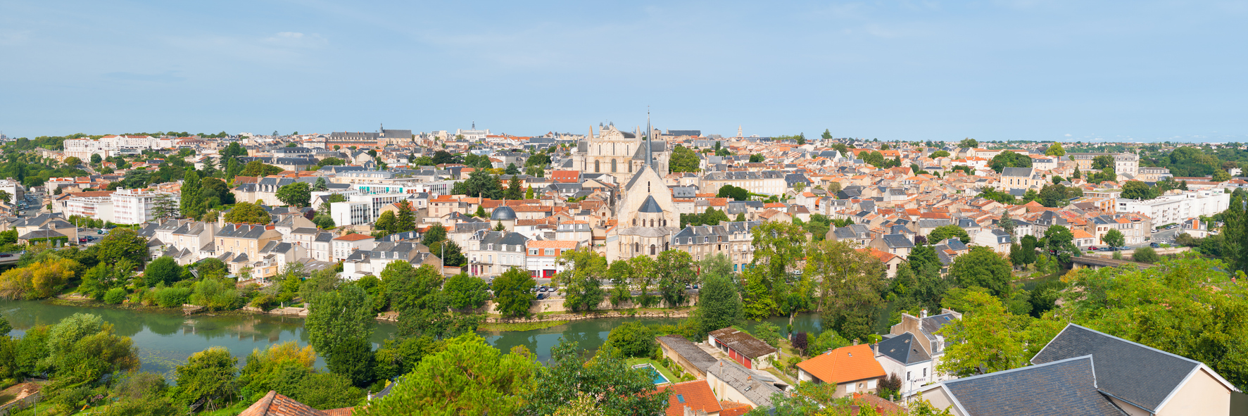 vue panoramique poitiers