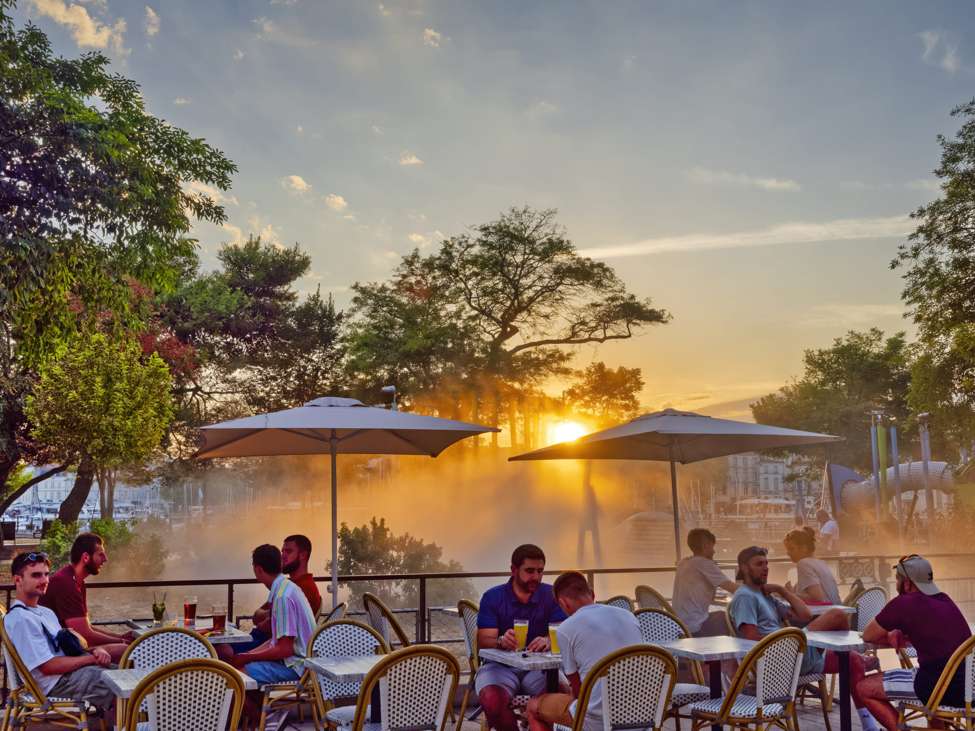 vue bar terrasse à la rochelle